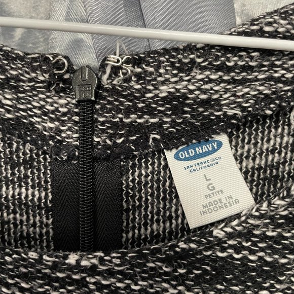 OLD NAVY Grey Knit Flare Dress Size L - Picture 4 of 5